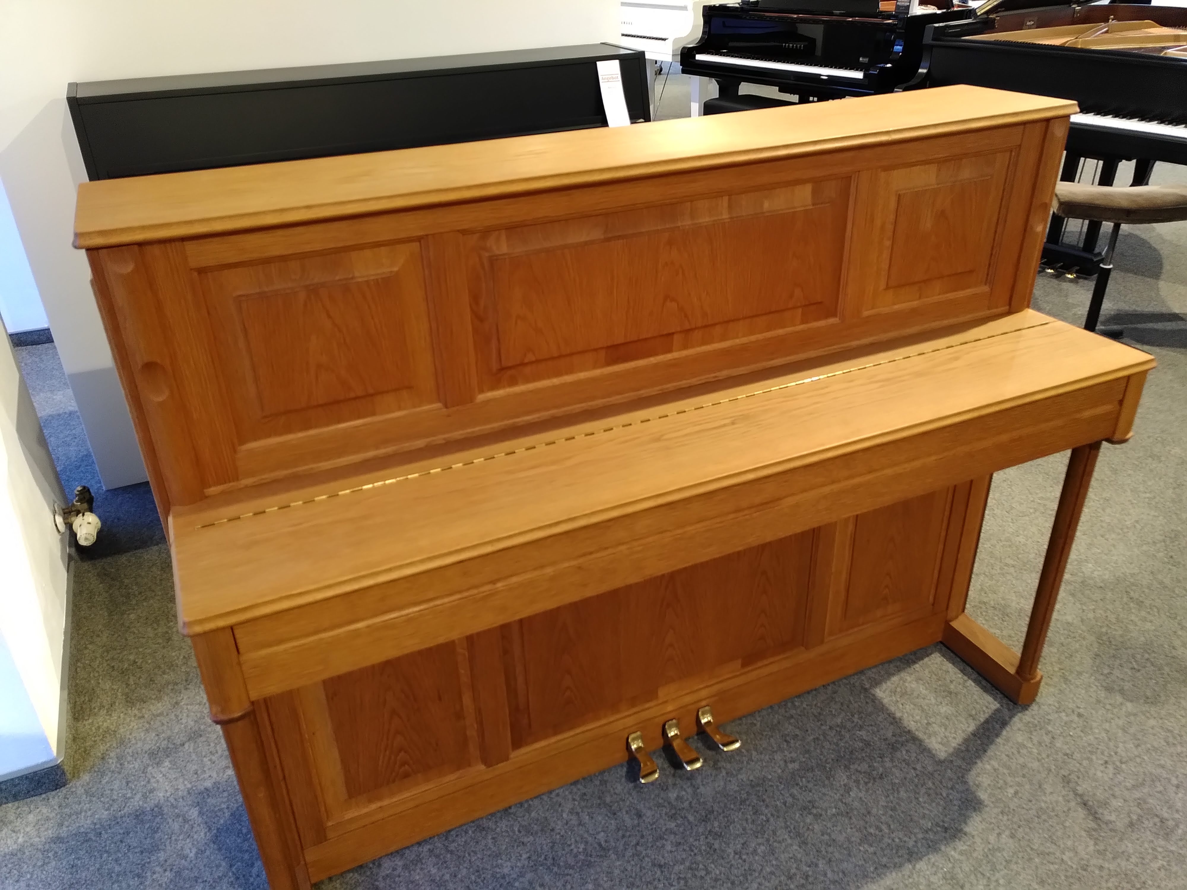 Schimmel112Adsilent